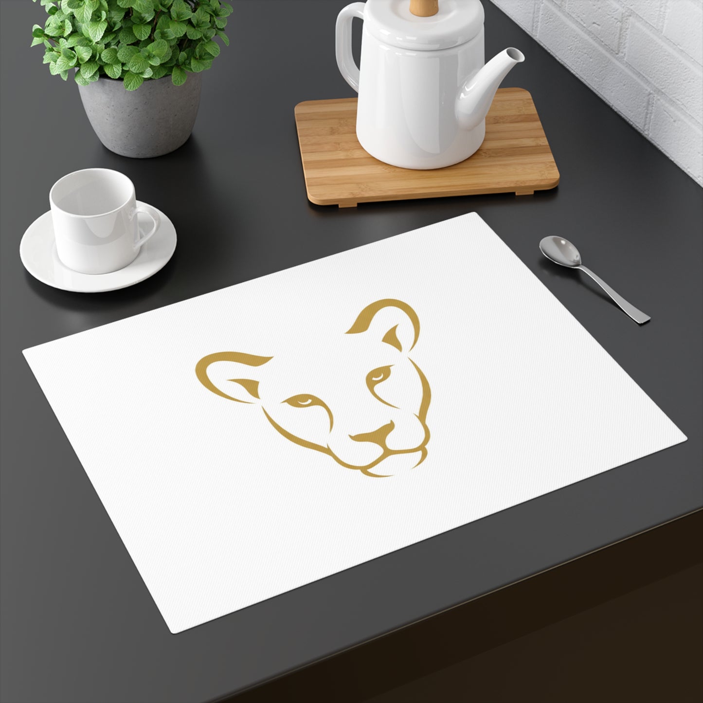 Table Mat — Lioness
