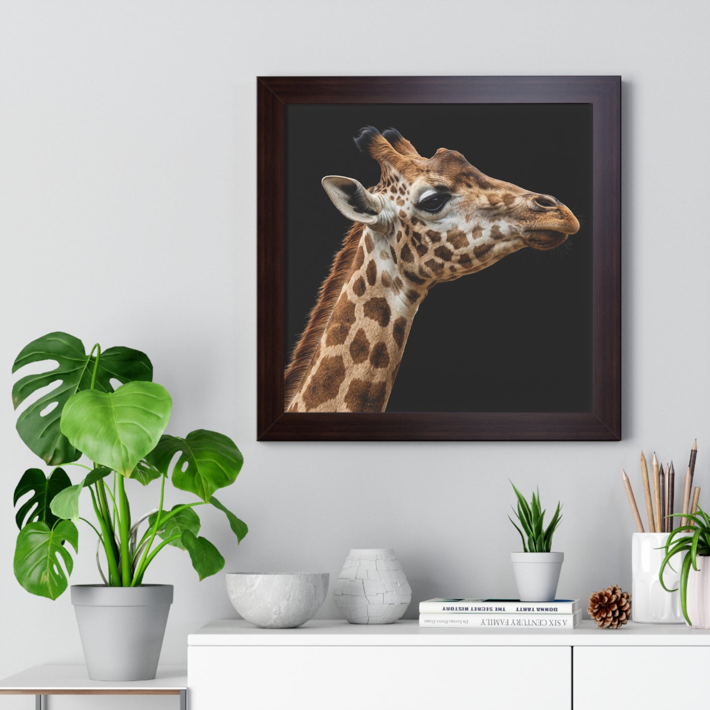 Framed Art Print – Giraffe In Colour