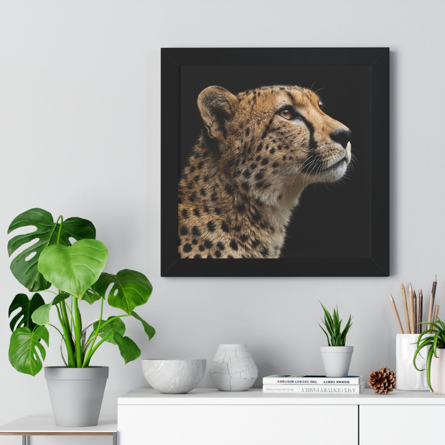Framed Art Print – Cheetah In Colour