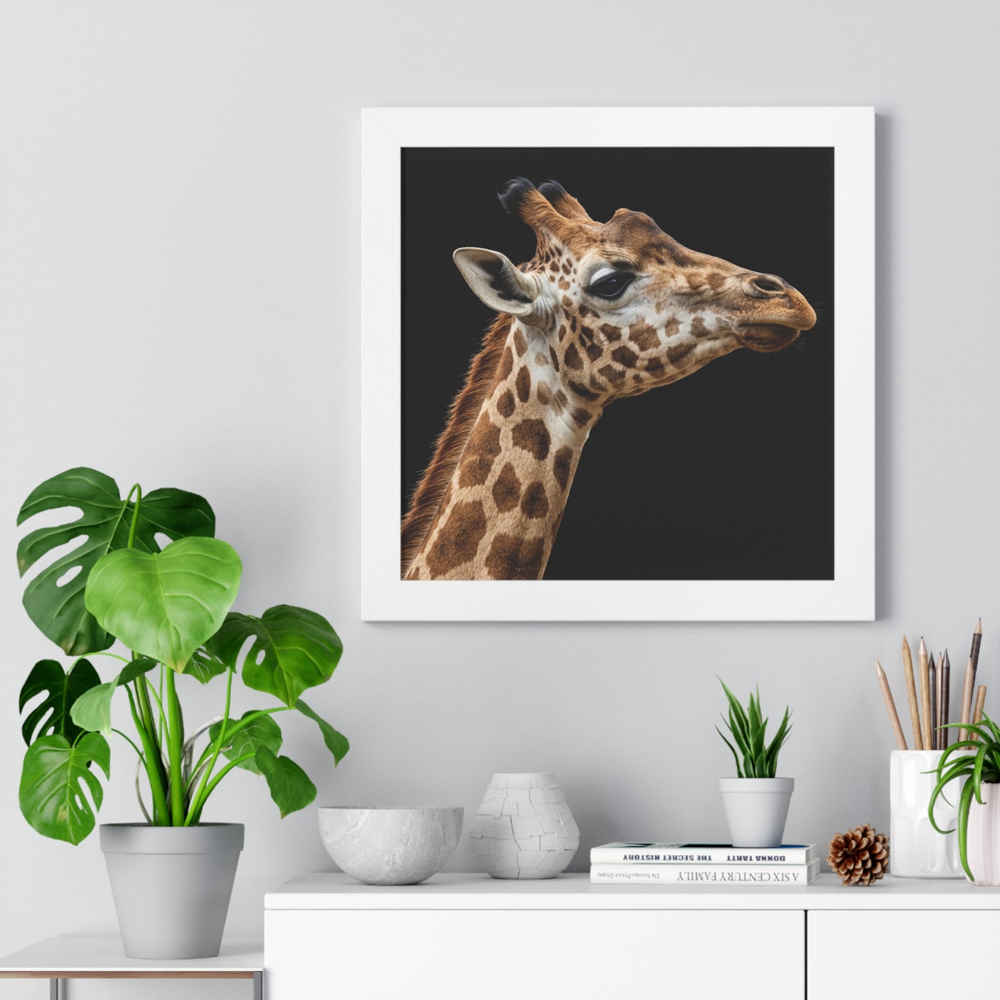 Framed Art Print – Giraffe In Colour