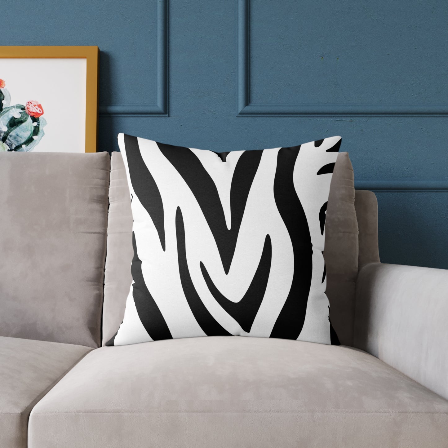 Throw Pillow — Motif V