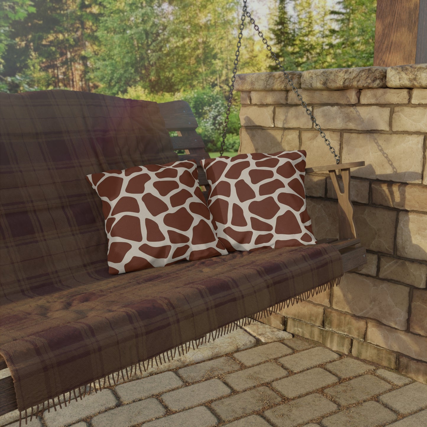 Outdoor Pillow — Giraffe