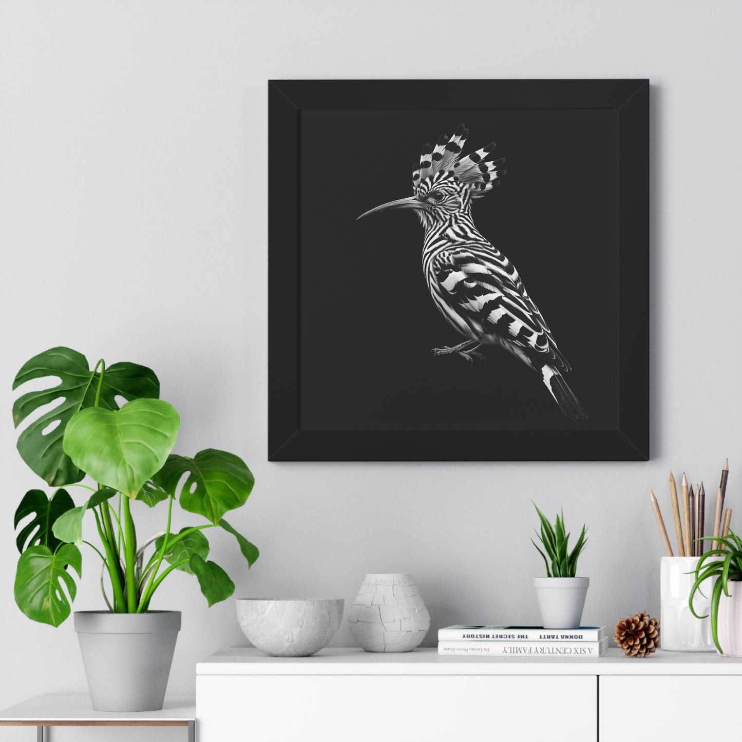 Framed Art Print – Afrikan Hoopoe In Black